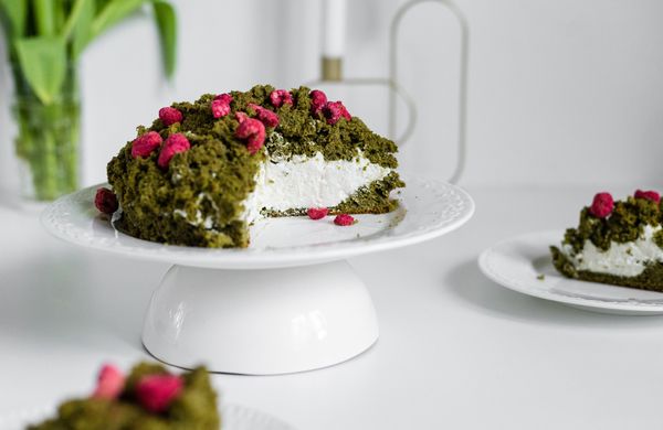 Spinach Moss Cake