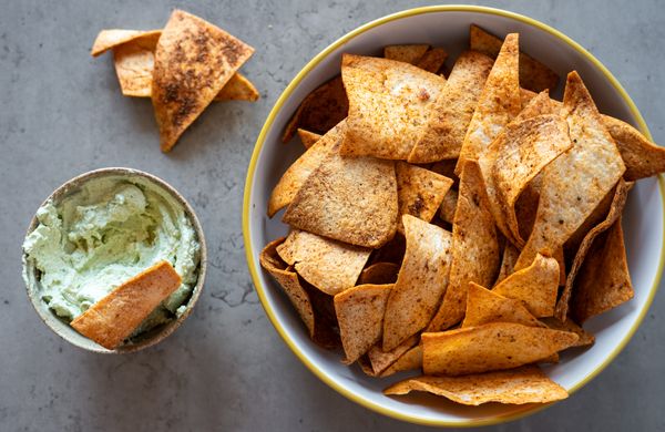 Chrumkavé doritos s dipom