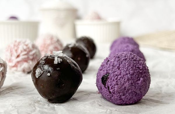 Blueberry, Raspberry & Brownie Frozen Bites