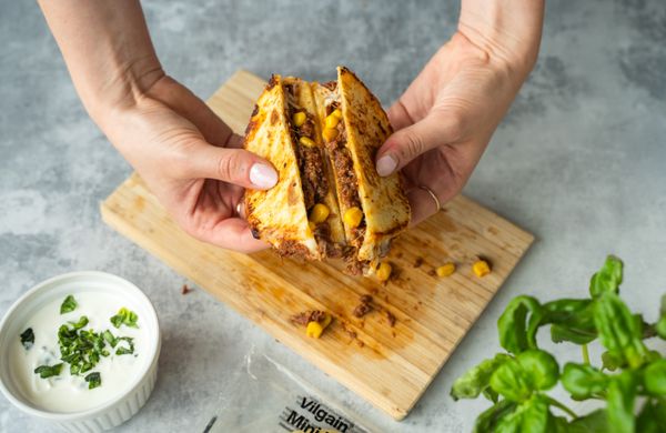 Mini quesadillas s kyslou smotanou