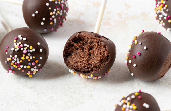 Nepečené Cake Pops