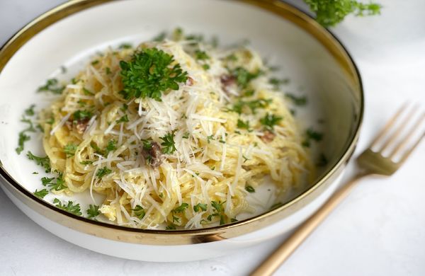 Spaghetti Carbonara mit Sahne und EIgelb