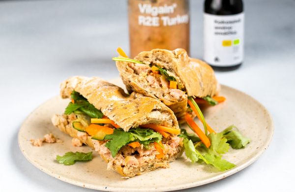 Vietnamská bageta s krůtím masem